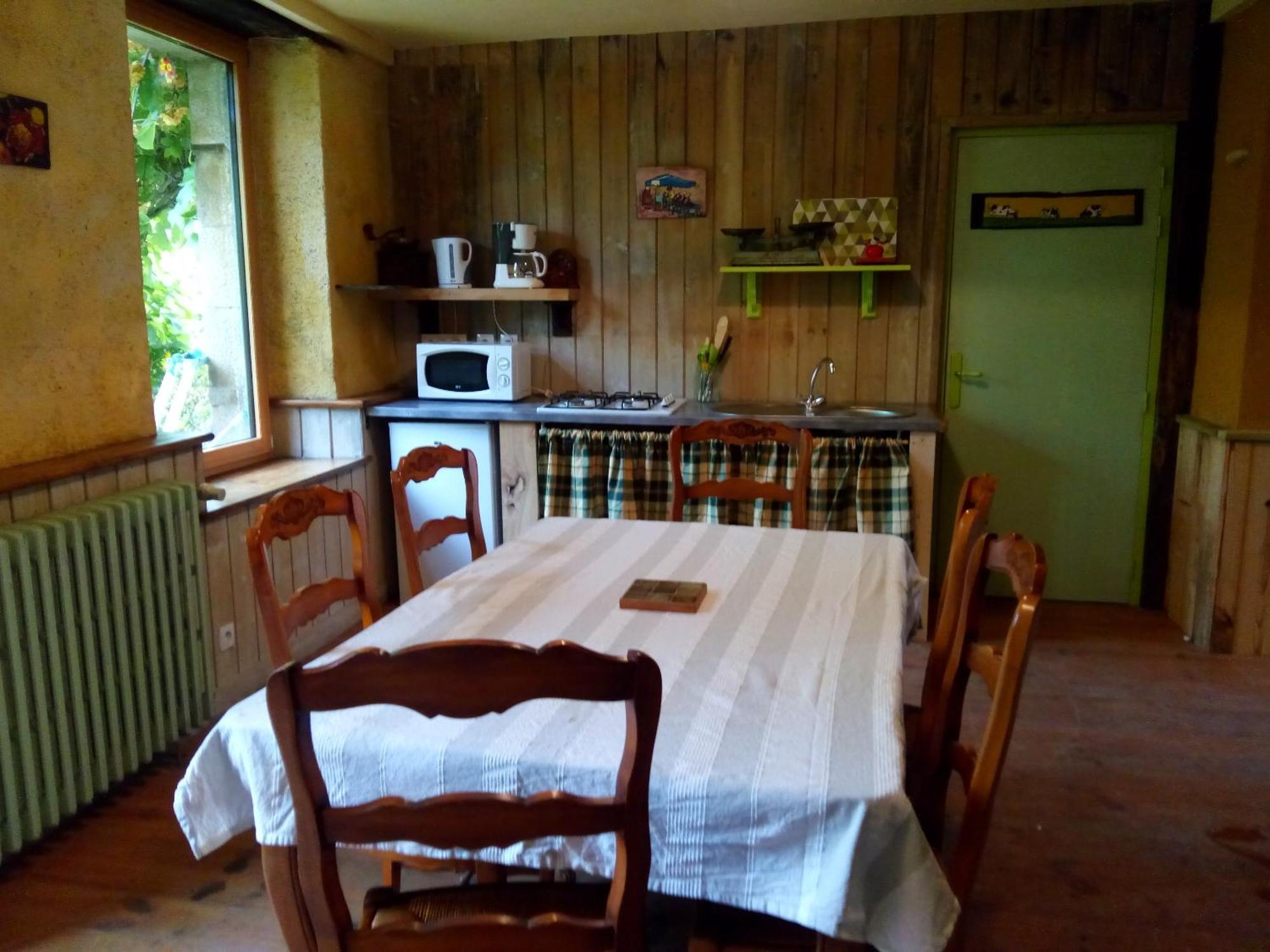 Bretagne Atypique, Dormir Dans Un Ancien Couvent Camlez Room photo