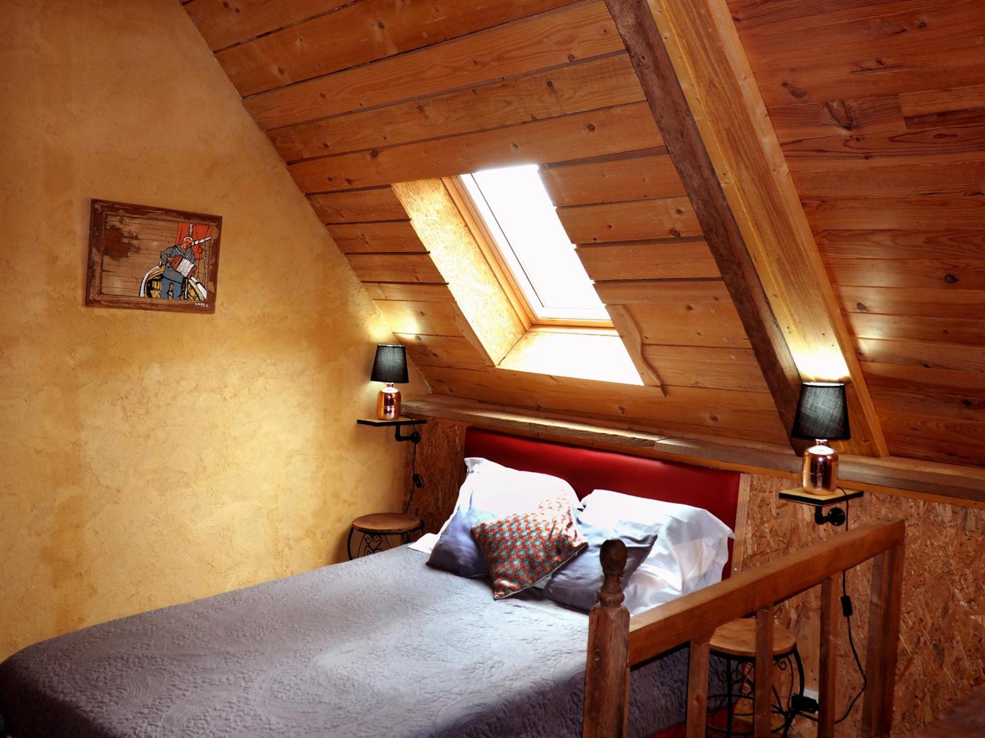 Bretagne Atypique, Dormir Dans Un Ancien Couvent Camlez Exterior photo