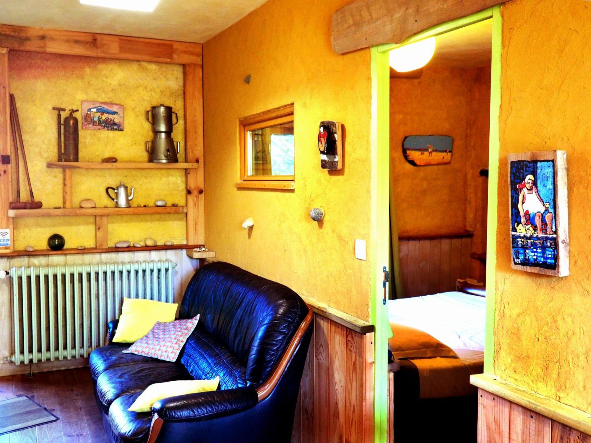 Bretagne Atypique, Dormir Dans Un Ancien Couvent Camlez Room photo